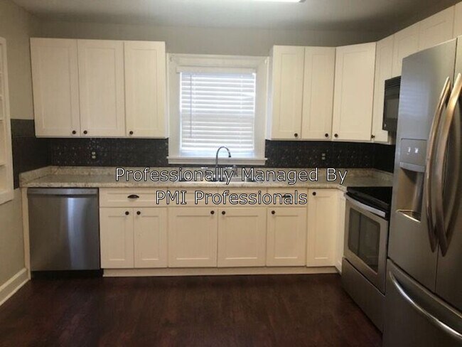 Building Photo - 909 Haynes Dr