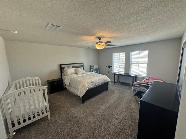 Building Photo - 330 Delaware Mountains Ter