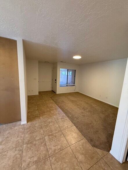 Building Photo - 556 S 1100 E