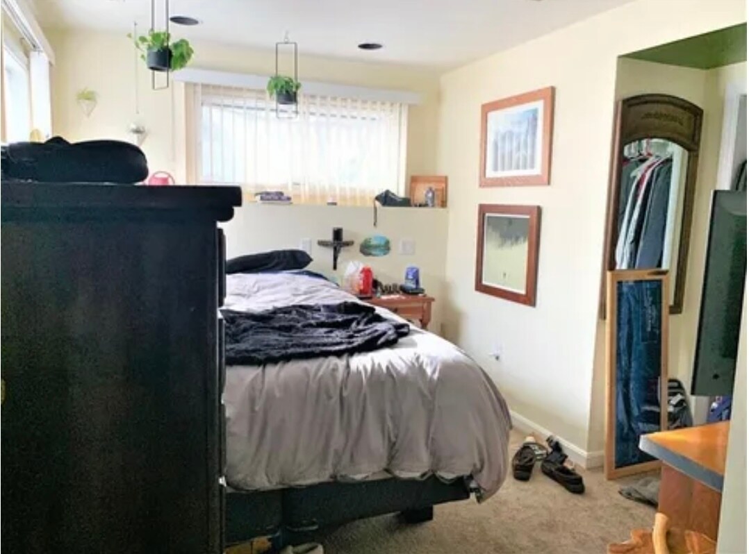 Building Photo - 309 Beacon St