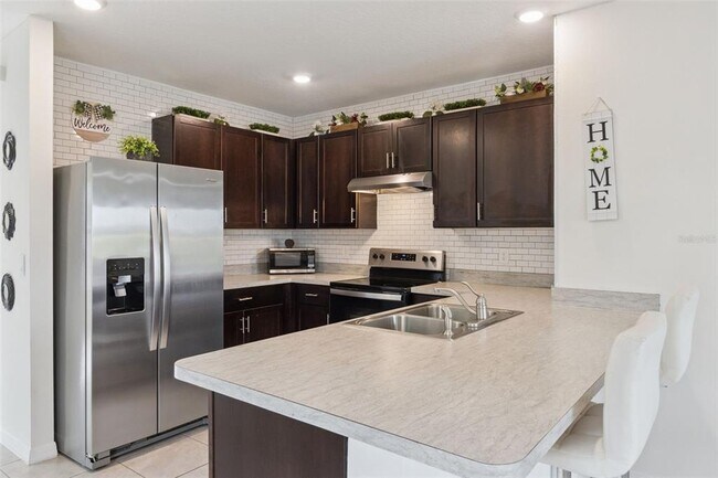 Building Photo - 2018 King Ranch St