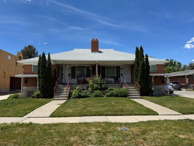 Building Photo - 2642-2642 S 800 E