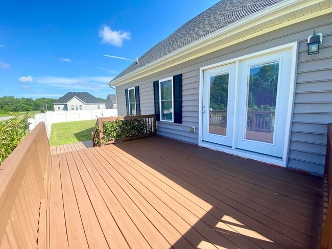 Building Photo - 532 Millbrooke Cir