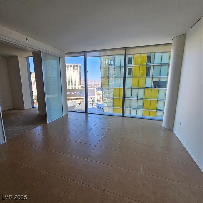 Building Photo - 3726 S Las Vegas Blvd