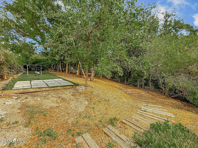 Building Photo - 1888 El Monte Dr