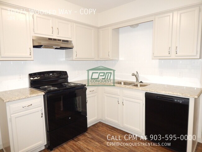 Building Photo - 10074 Wooded Way