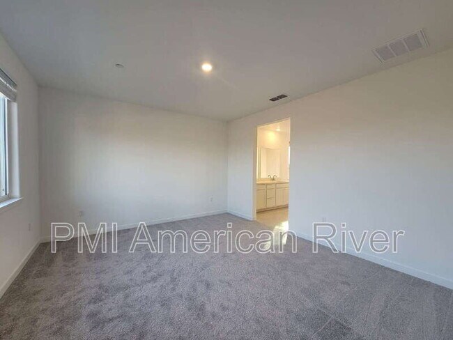 Building Photo - 9013 Allegretto Wy