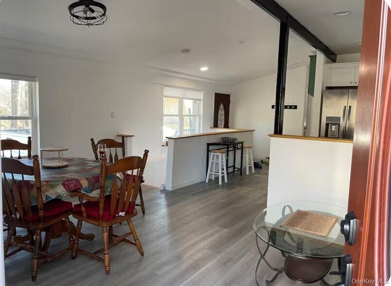 Building Photo - 137 Canterbury Rd