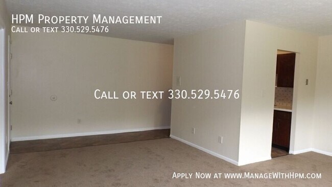 Building Photo - 841 SilverMeadow 201