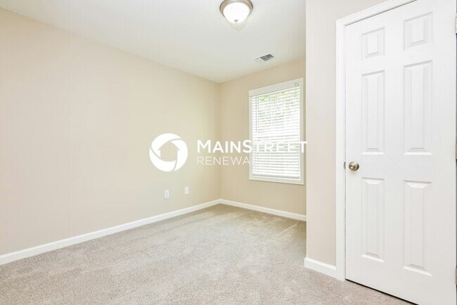 Building Photo - 4 Bedroom Pet-Friendly Home in Conley, GA with Main Street Renewal