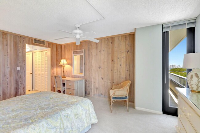 Building Photo - 5550 N Ocean Dr