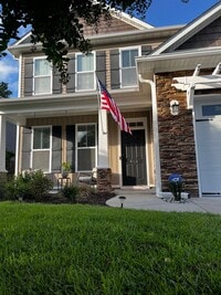 Building Photo - 413 Chablis Way