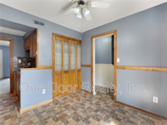 Building Photo - 1079 Old Denbigh Blvd