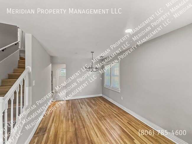 Building Photo - 2005 16th St