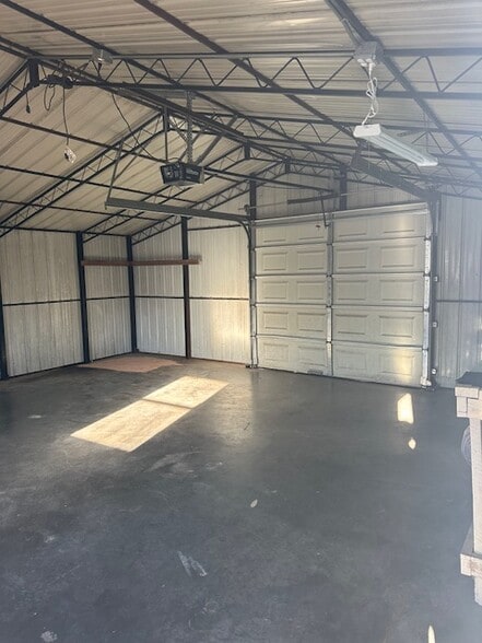 Building Photo - 601 NW 19th St