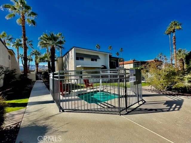 Building Photo - 45270 Panorama Dr