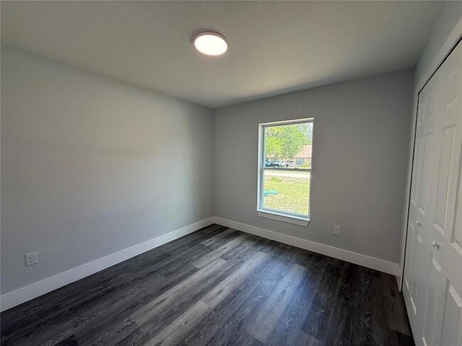 Building Photo - 13310 SW 104th Ln