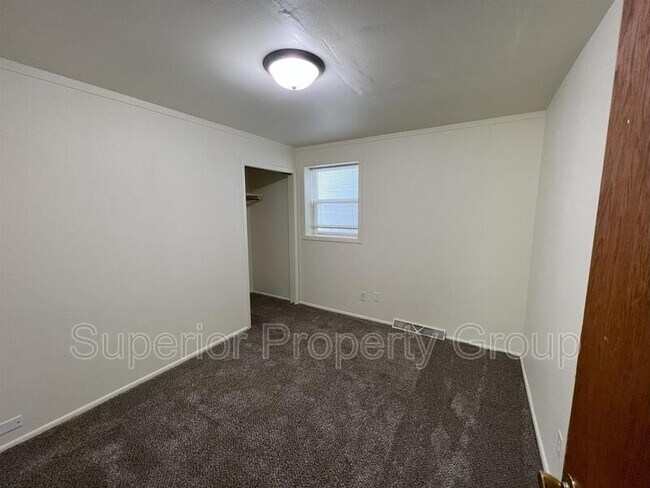 Building Photo - 7850 Morrison St