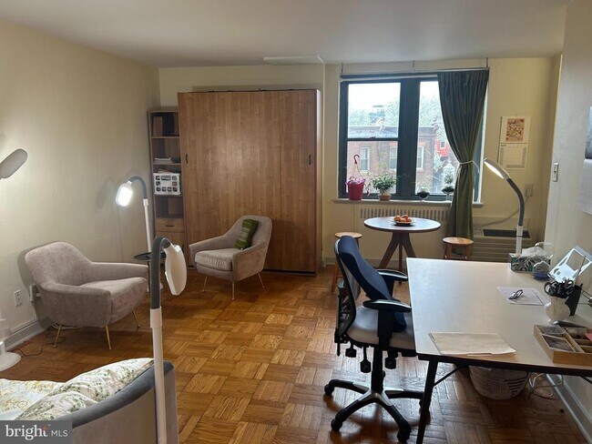 Building Photo - 2601 Pennsylvania Ave