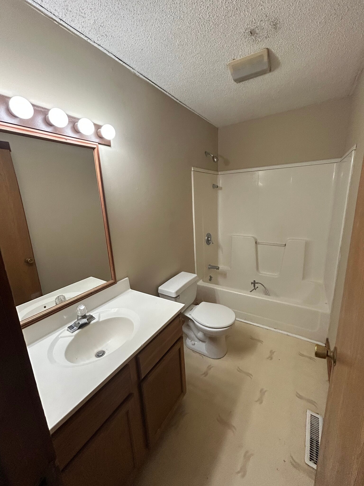 Building Photo - 1189 Goode Rd