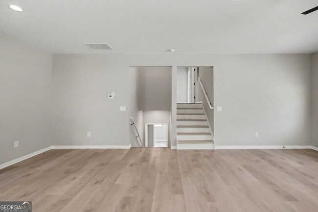 Building Photo - 3907 Lauada Dr