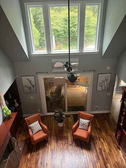 Building Photo - Room in House on Ridgemoor Dr