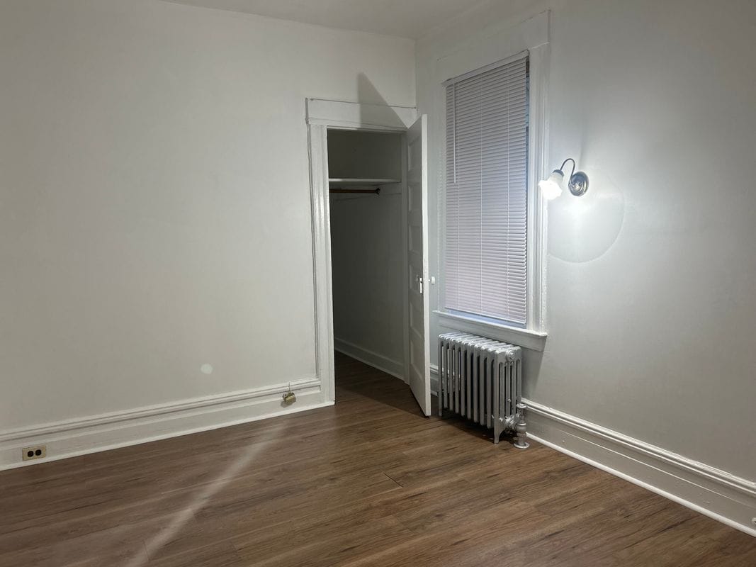 Building Photo - 36 Tiffany Pl