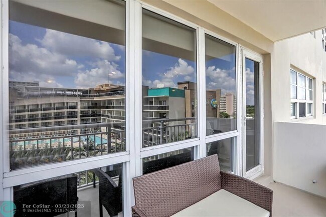 Building Photo - 133 N Pompano Beach Blvd