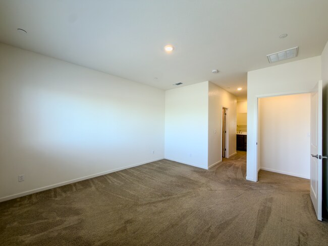 Building Photo - 2048 Ballet Way