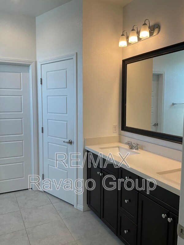 Building Photo - 11461 Monte Isola St