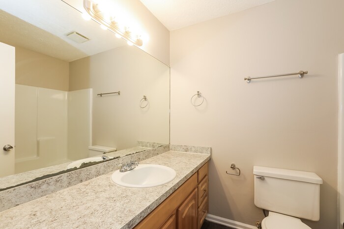 Building Photo - 4473 Fowler Ln