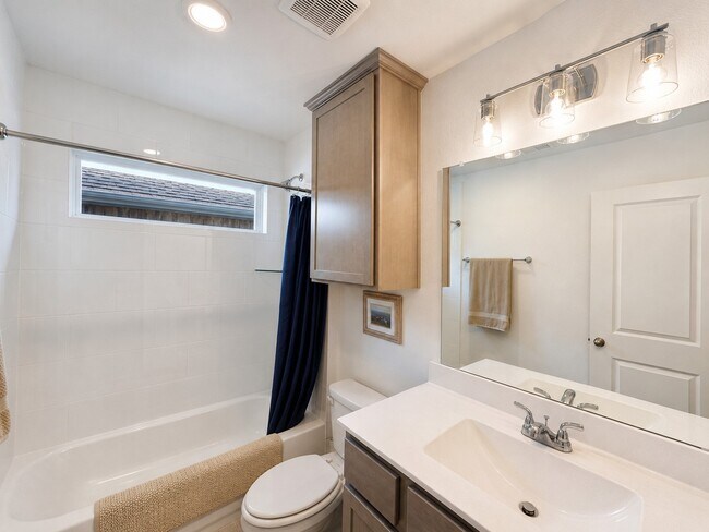 Building Photo - 2719 Sellers Island Dr
