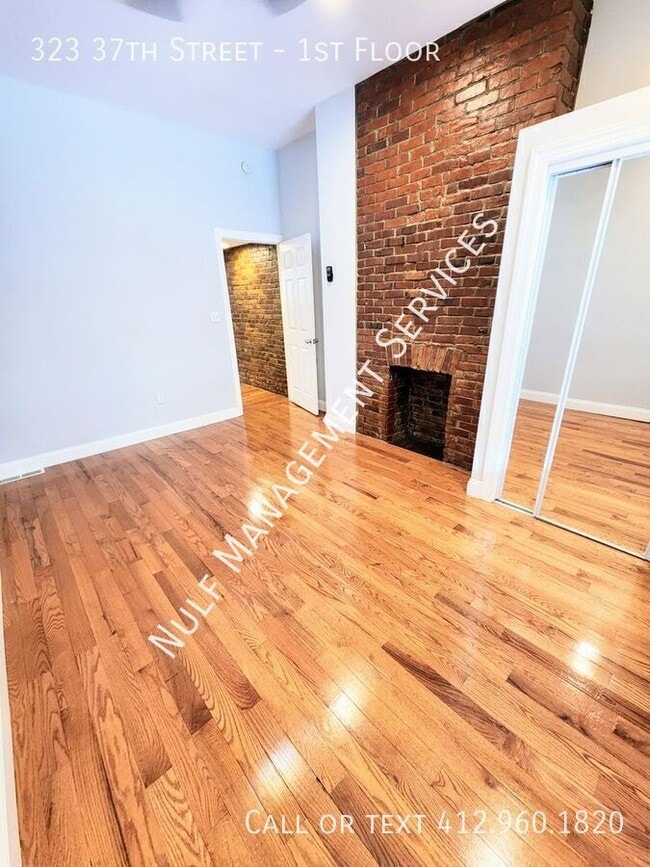 Building Photo - 323 37th St