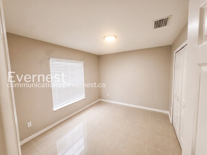 Building Photo - 5118 Ballard Crest Ln