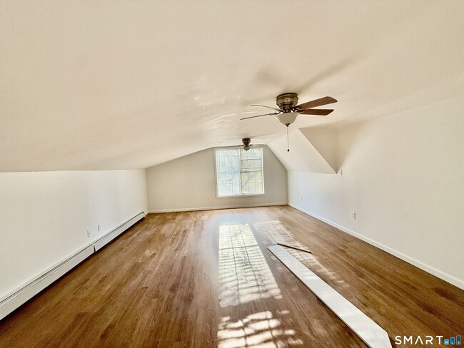 Building Photo - 79 Elmwood Hts