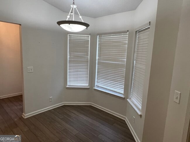 Building Photo - 308 Maggie Way