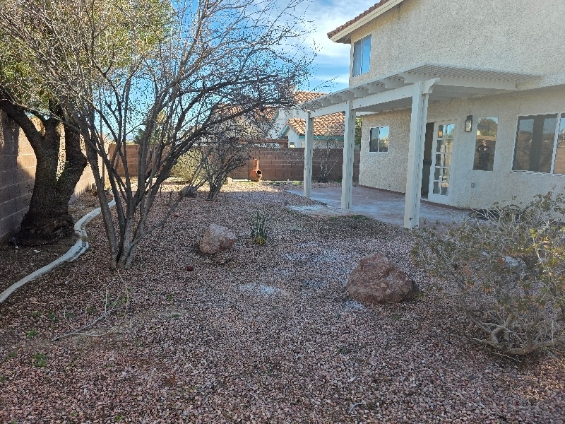 Building Photo - 1834 Escondido Terrace