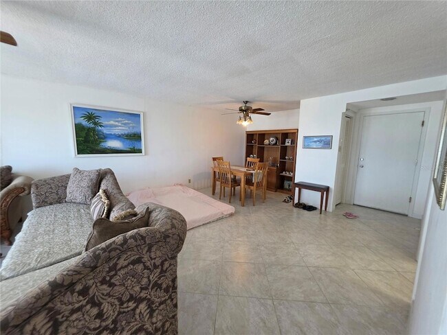 Building Photo - 675 S Gulfview Blvd