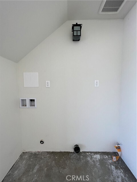 Building Photo - 5716 Temple City Blvd