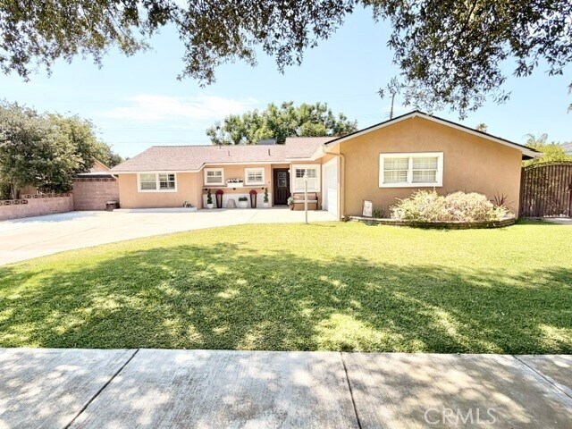 Building Photo - 1418 Isabelita Ct