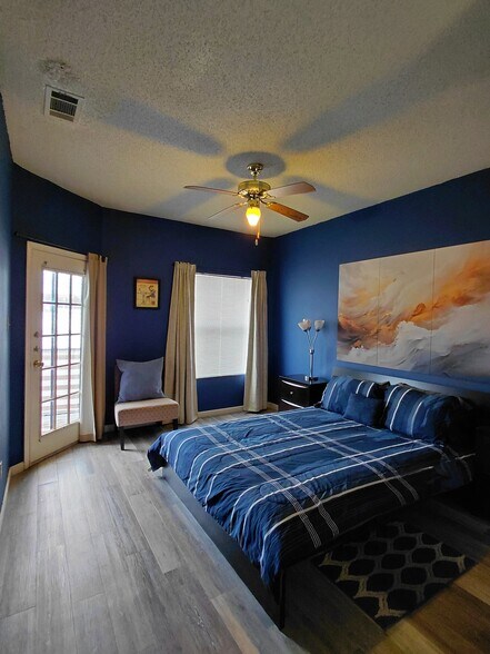 Building Photo - 12166 Metric Blvd