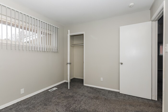 Building Photo - 19 Rio Grande Ave