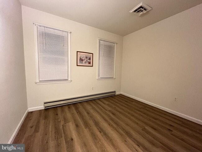 Building Photo - 12701 Pinecrest Rd