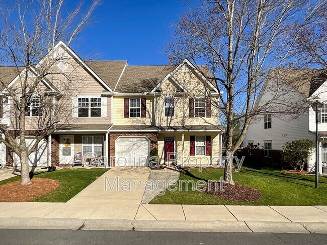 Building Photo - 217 Arlington Downs Blvd