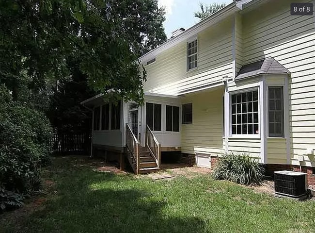 Building Photo - 306 Cary Pines Dr