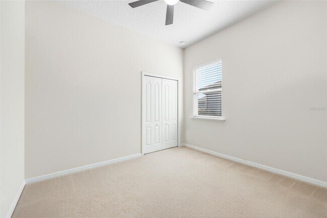 Building Photo - 2957 SW 118th Dr