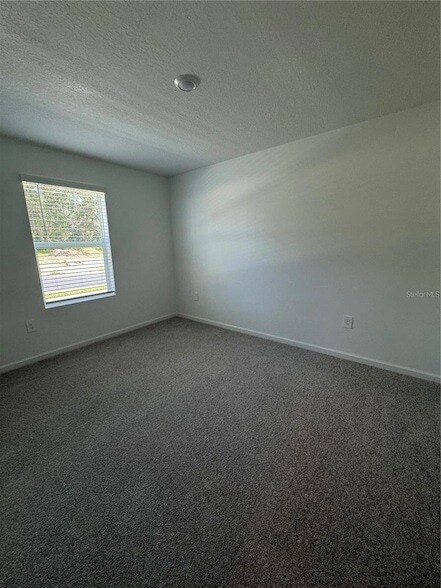 Building Photo - 8283 SW 42nd Cir