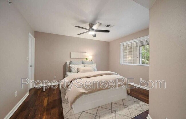 Building Photo - 12555 E Tennessee Cir