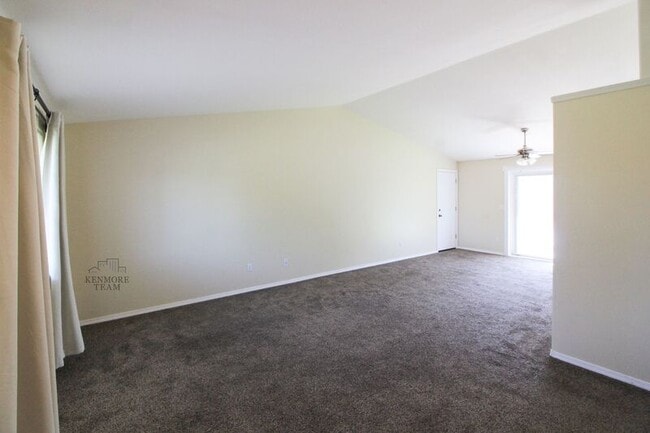 Building Photo - 4731 Hibiscus St