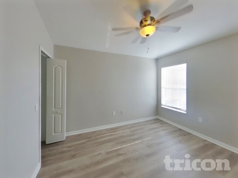 Building Photo - 1438 Delano Trent St